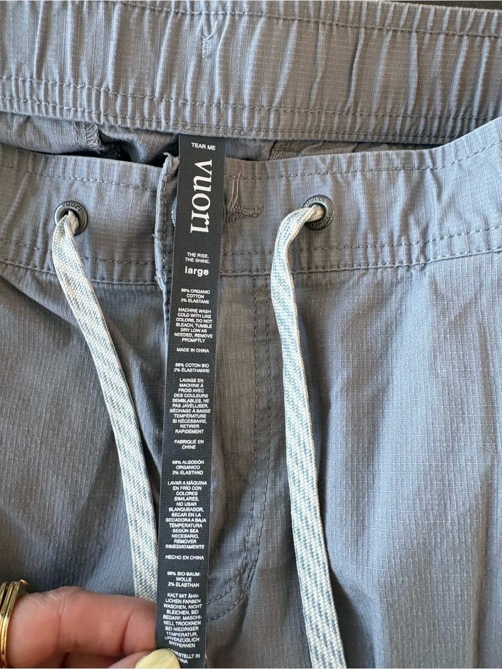 Vuori $98 Ripstop Pant in gray sz L - Picture 4 of 5
